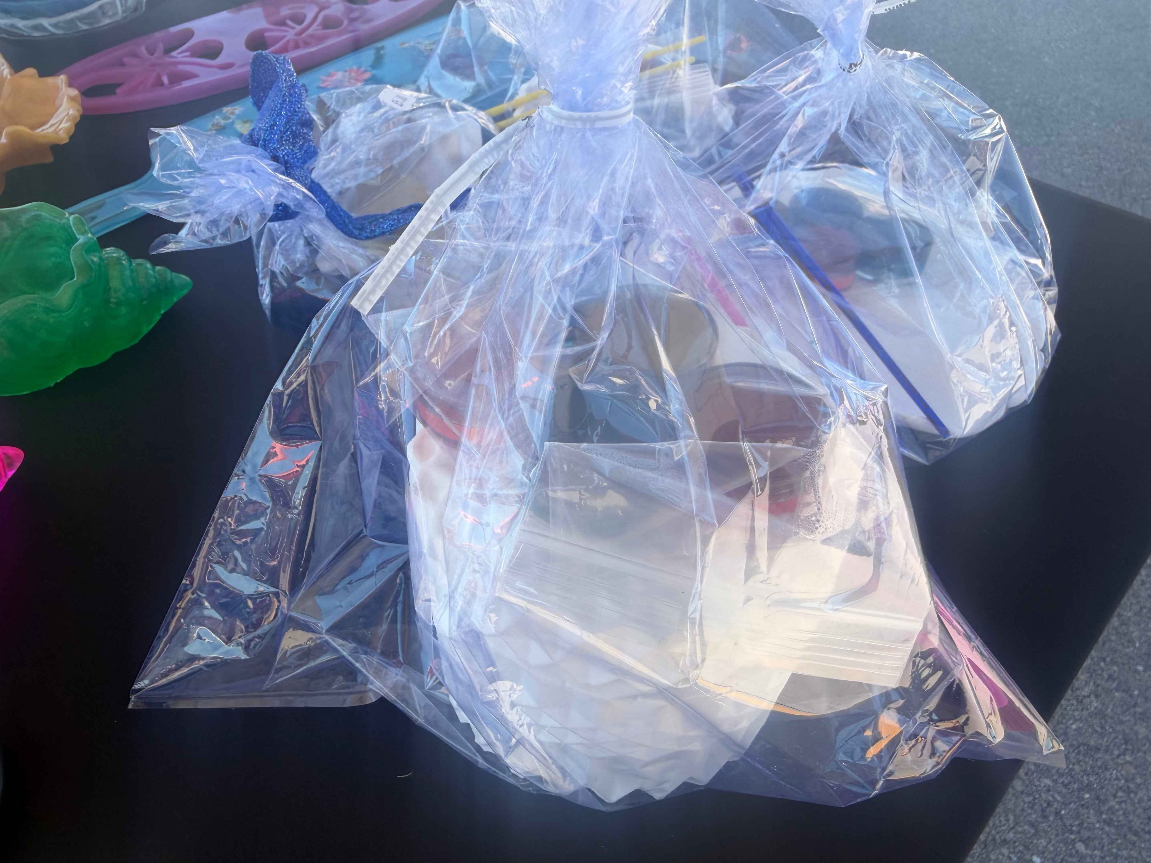 Sip and Paint - paint your own resin!